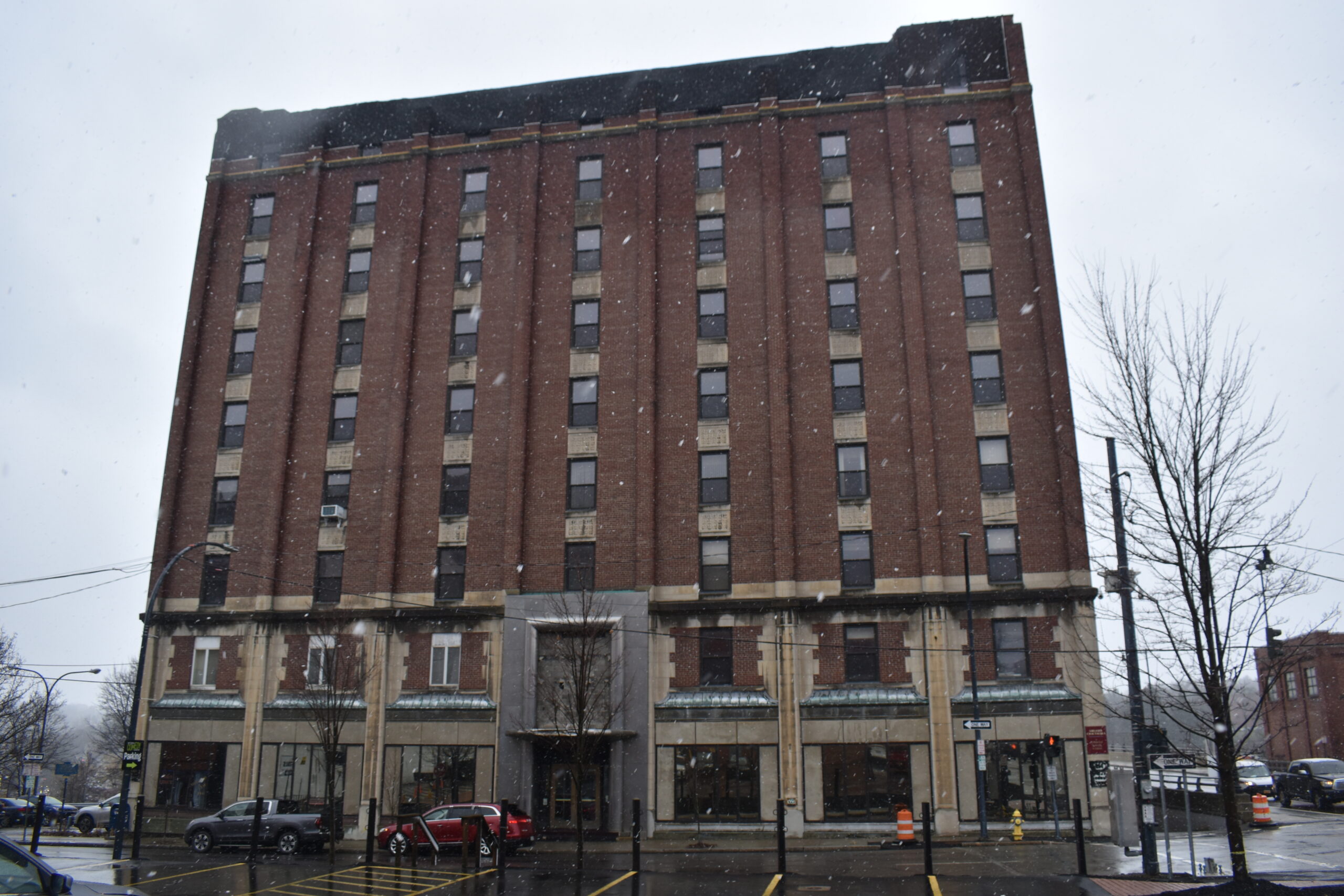 Council To Hold Special Meeting On Furniture Mart Building News